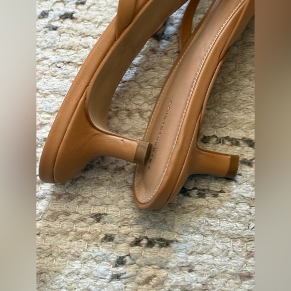 Anthropologie thong kitten heels - Picture 3 of 5